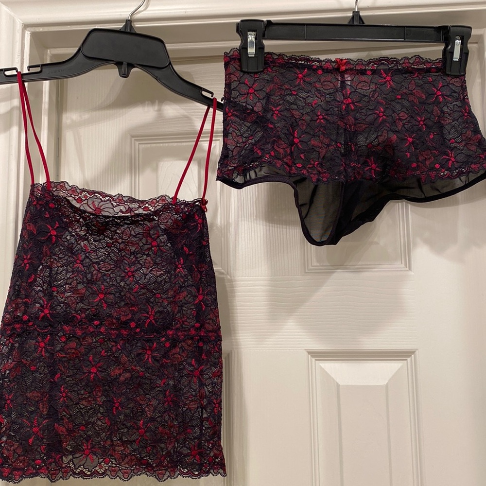 NWOT Victoria Secret camisole (XS), boy shorts (Small)